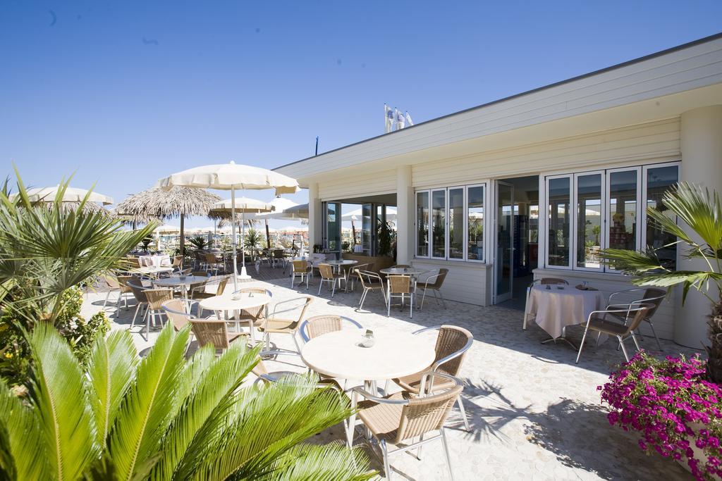 Hotel Waldorf- Premier Resort Milano Marittima Kültér fotó