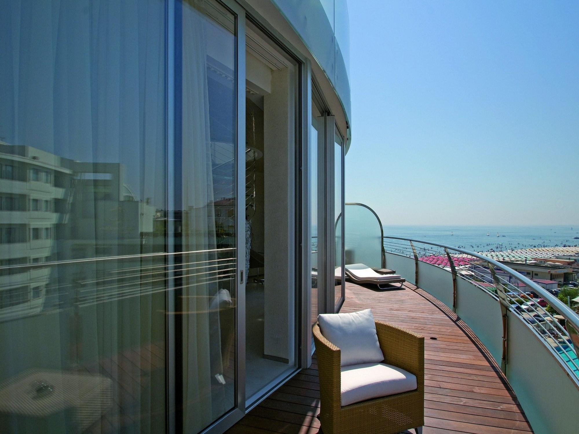 Hotel Waldorf- Premier Resort Milano Marittima Kültér fotó