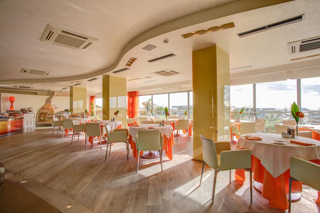 Hotel Waldorf- Premier Resort Milano Marittima Kültér fotó