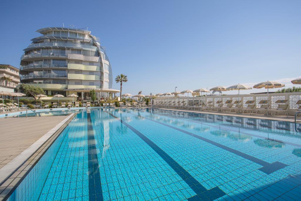 Hotel Waldorf- Premier Resort Milano Marittima Kültér fotó