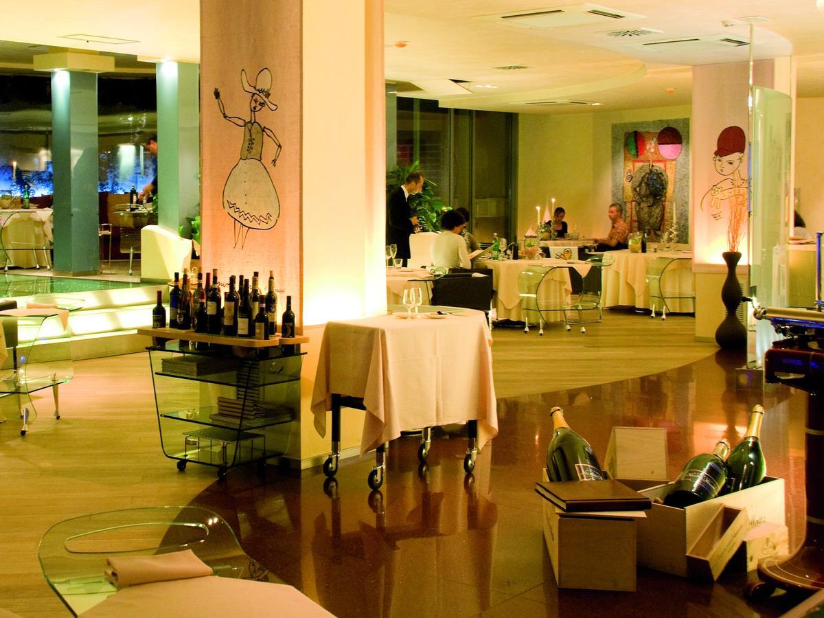 Hotel Waldorf- Premier Resort Milano Marittima Kültér fotó