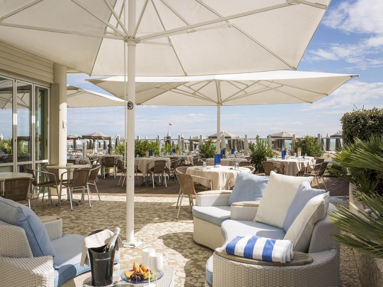 Hotel Waldorf- Premier Resort Milano Marittima Kültér fotó